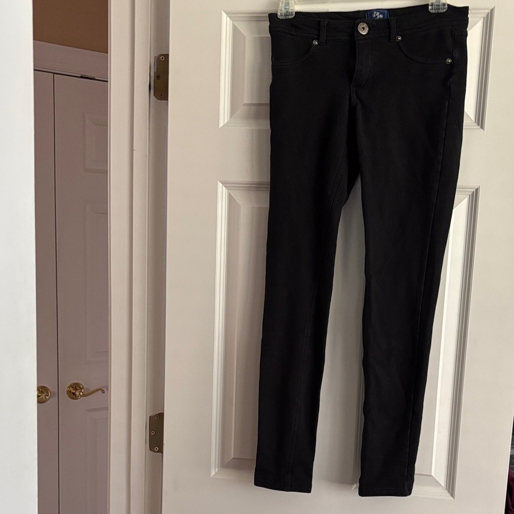 Black Skinny Jeans